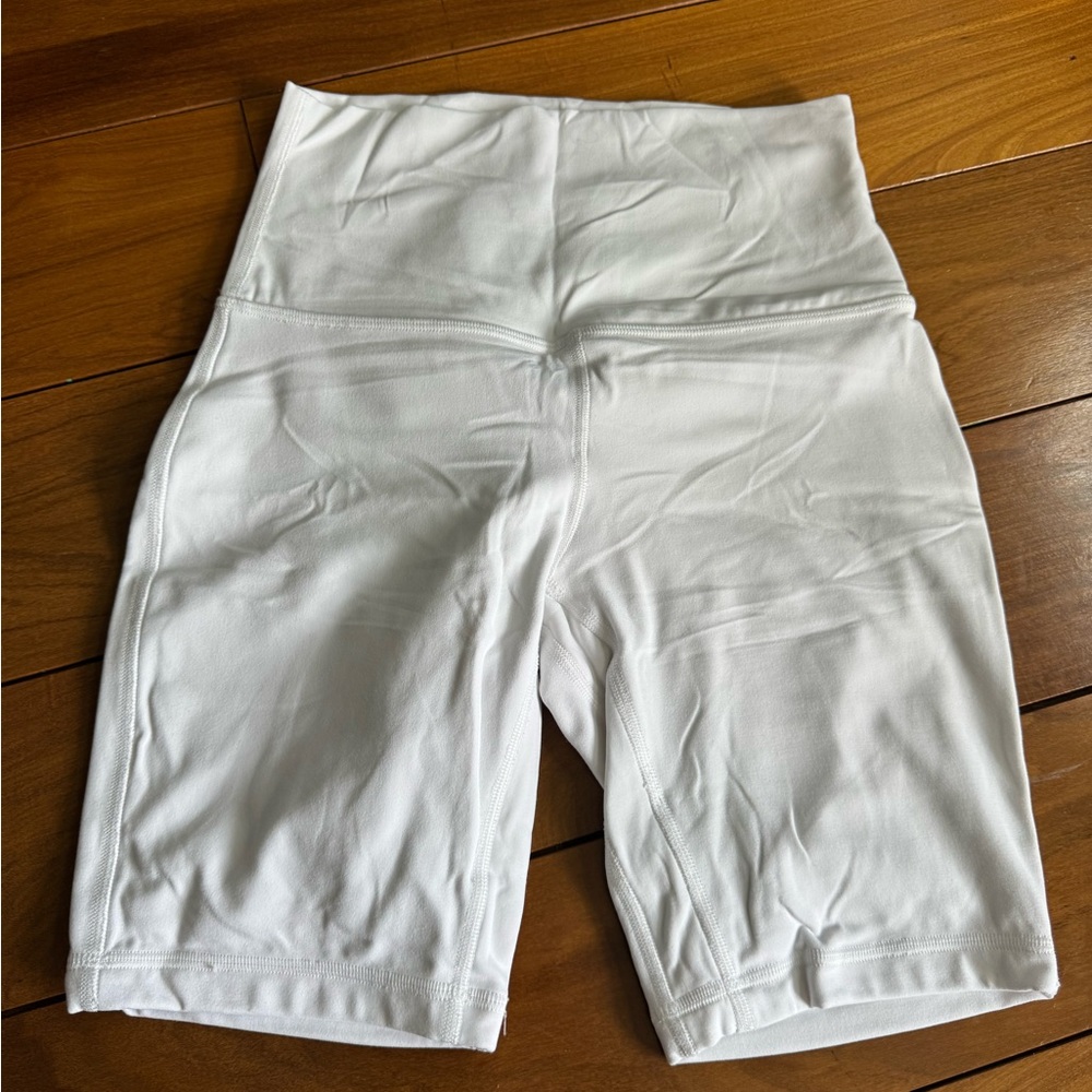 Lululemon Women's White High-Waisted Shorts